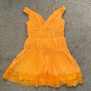 Self Portrait dress size US 6